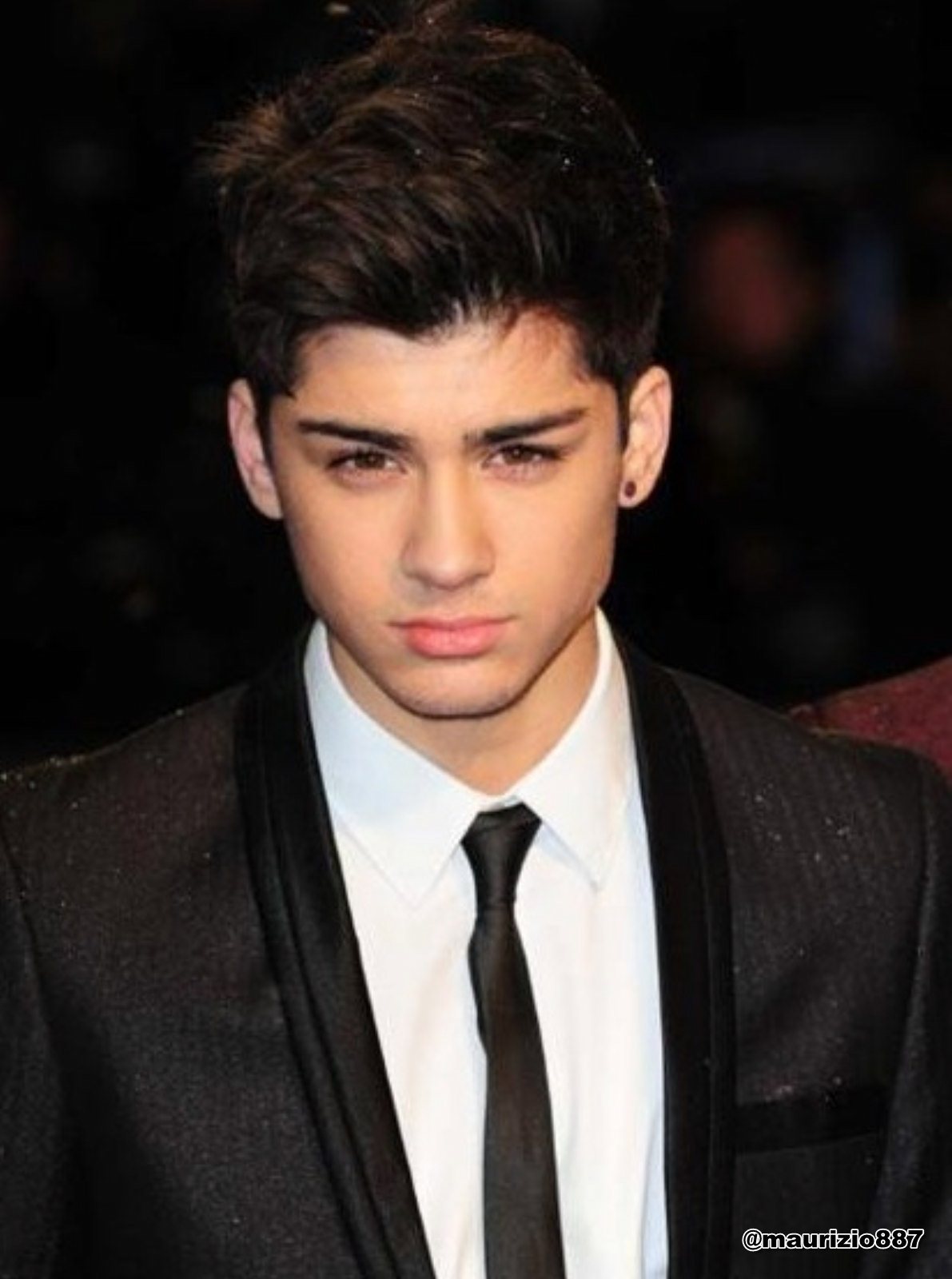 Zayn-Malik-one-direction-32827463-1191-1600