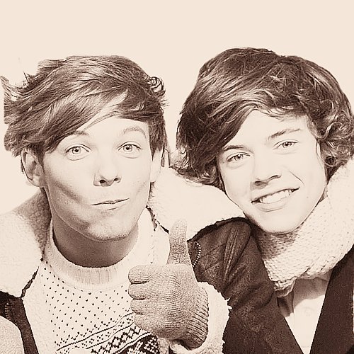 dfghjkjuhytgfdgh-harry-styles-louis-tomlinson-one-direction-Favim.com-247941_large