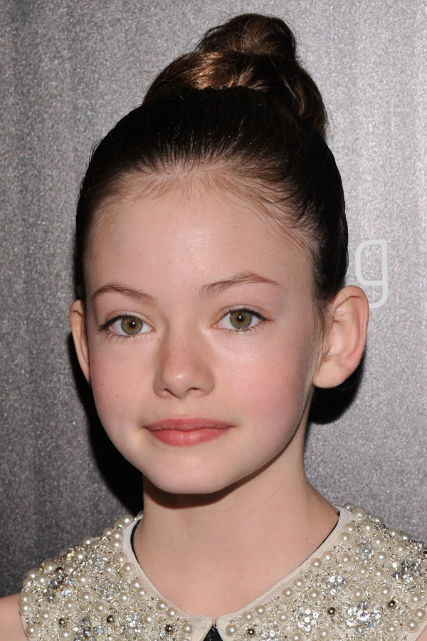 mackenzie-foy-breaking-dawn-two-premiere-00