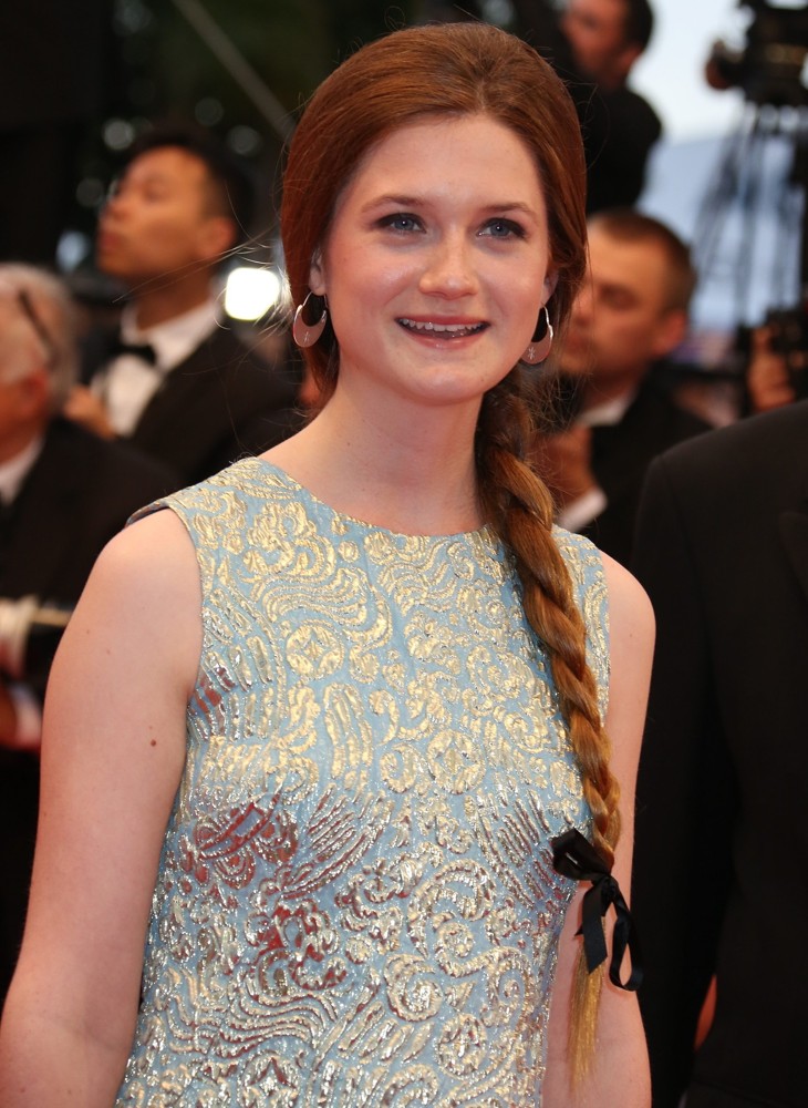 bonnie-wright-65th-cannes-film-festival-04