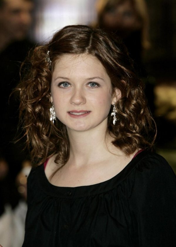 Bonnie-bonnie-wright-124542_600_843