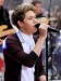 niall-horan-one-direction-performing-today-show-02